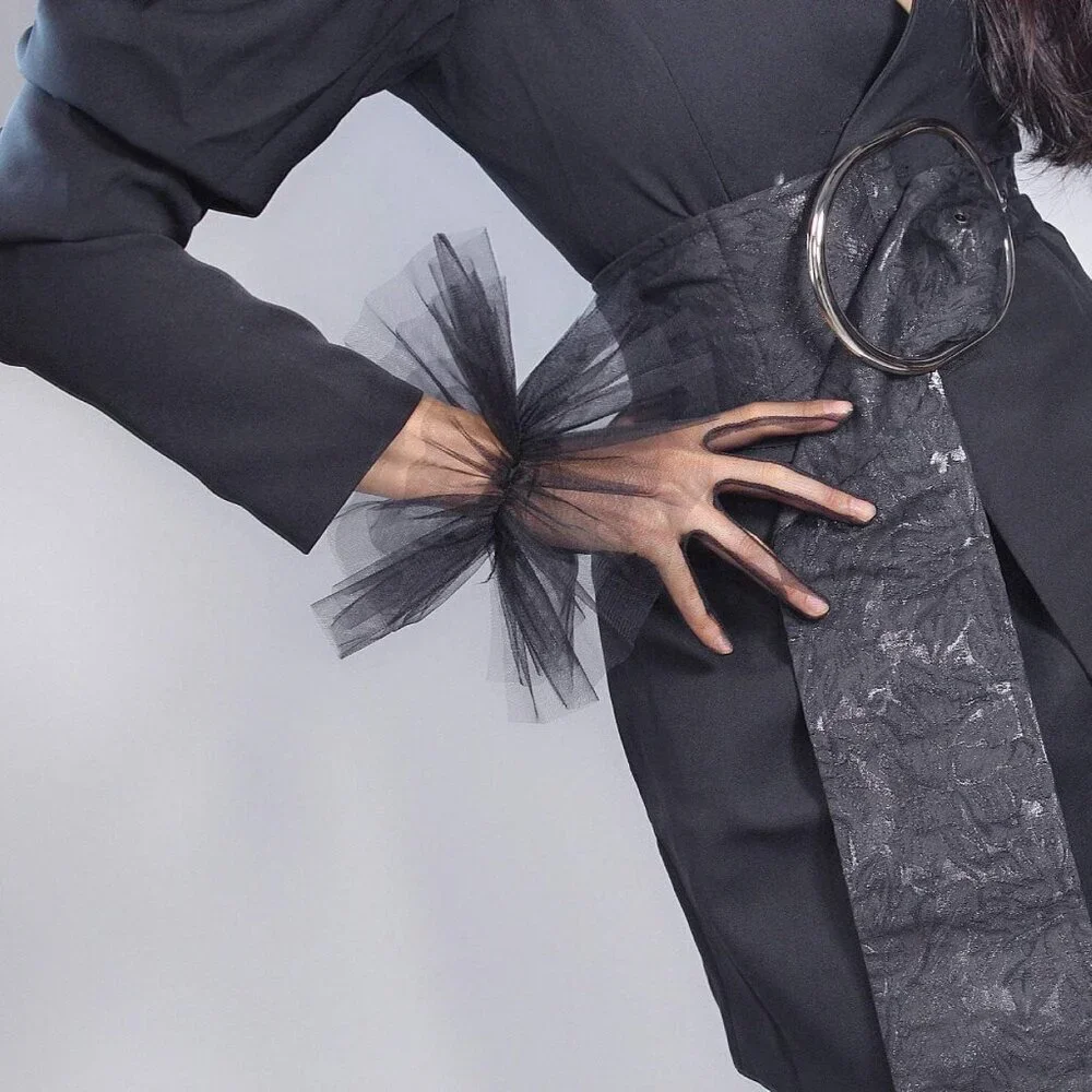Women Mesh Ruffle Gloves White Wrist Dressy Evening Party Accessories